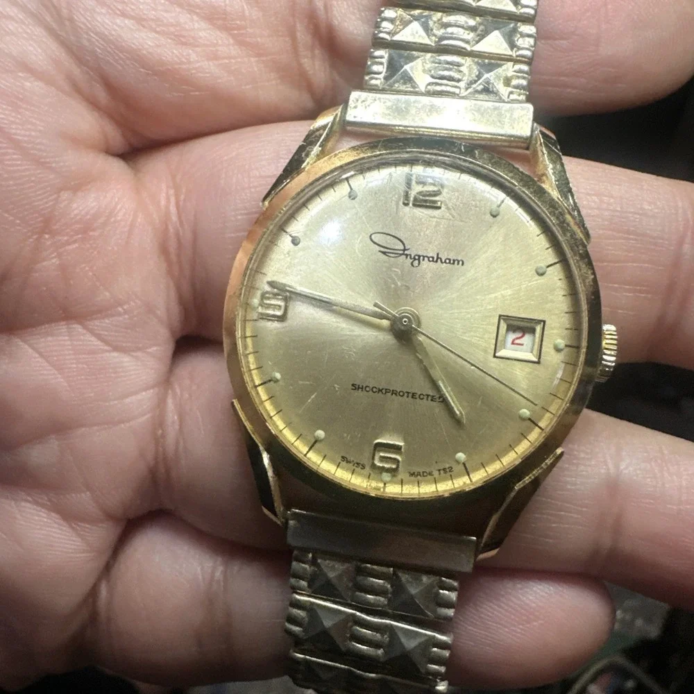 Vintage Ingraham Shockprotected Gold Tone Mens Watch Manual Wind 33mm For Repair